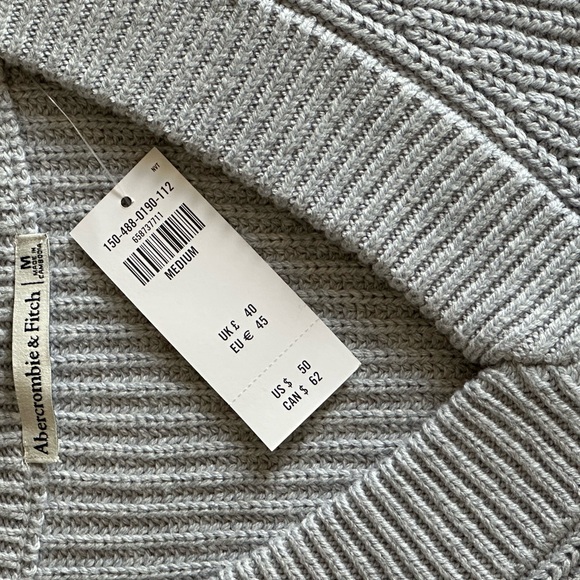 Abercrombie & Fitch Light Gray Knit Sweater Vest - Picture 6 of 7